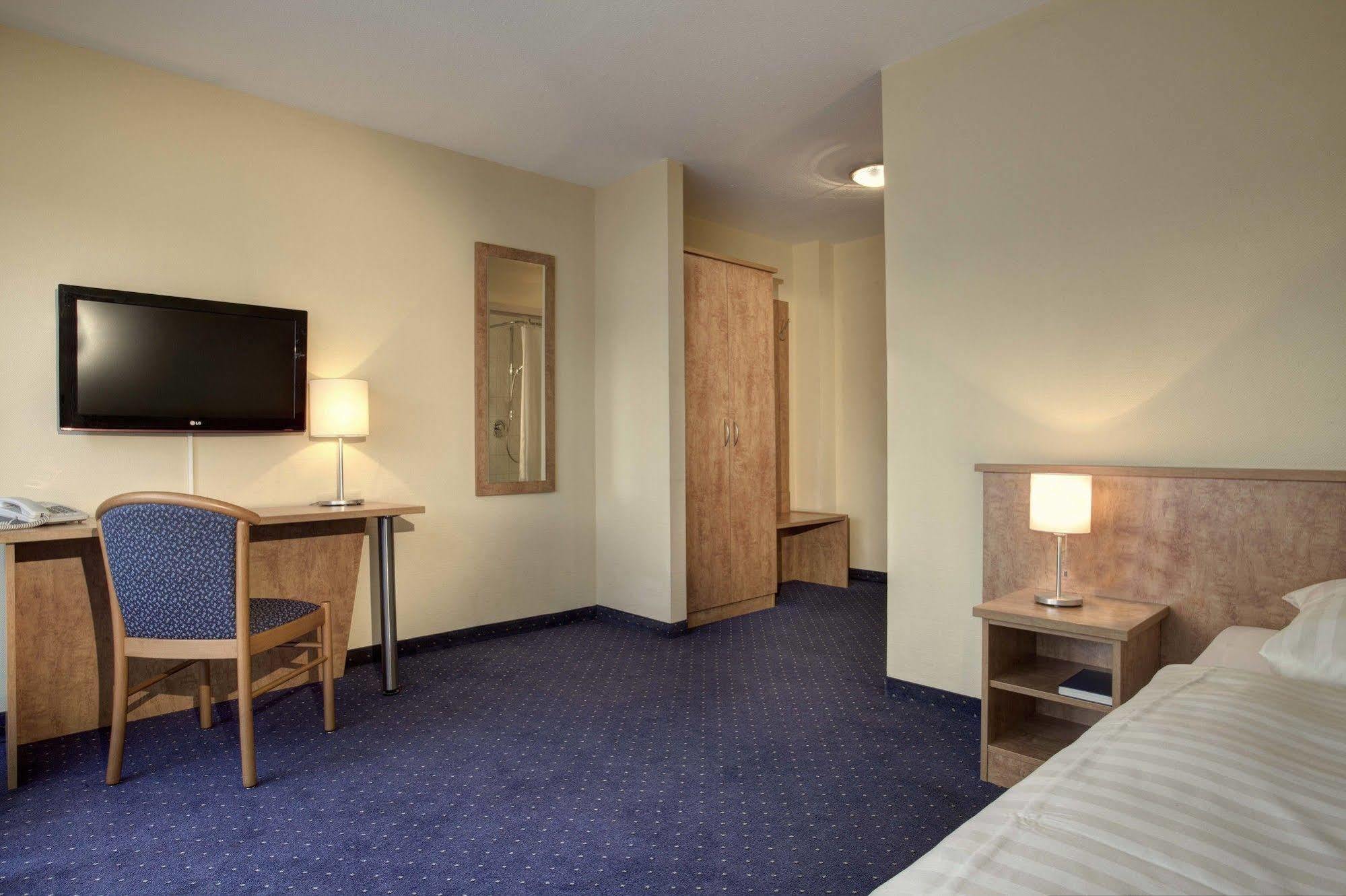 Hotel Zur Muehle Urbach  Eksteriør billede